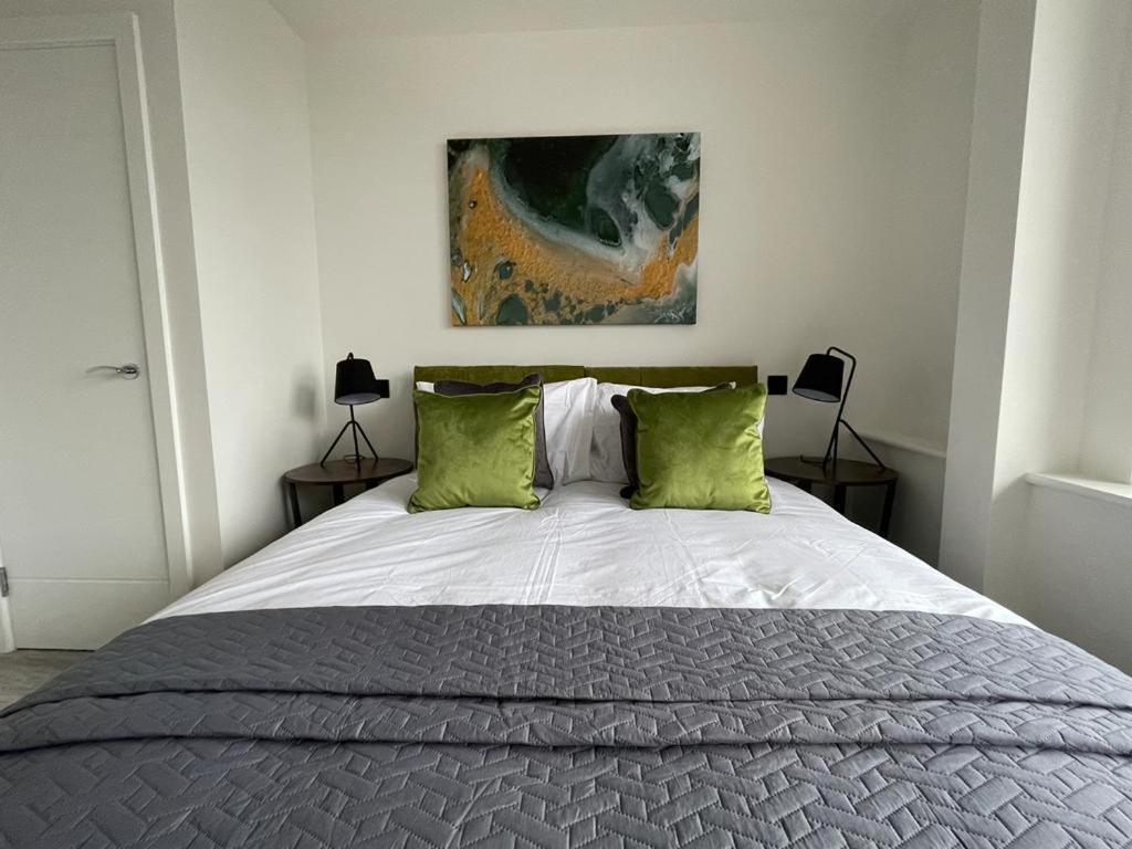 Kingsbridge Point - Cosy One Bed Apartments Near Town Centre, Swindon Esterno foto