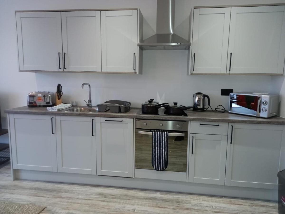 Kingsbridge Point - Cosy One Bed Apartments Near Town Centre, Swindon Esterno foto