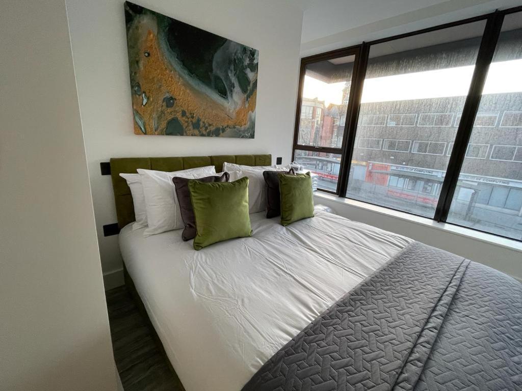 Kingsbridge Point - Cosy One Bed Apartments Near Town Centre, Swindon Esterno foto