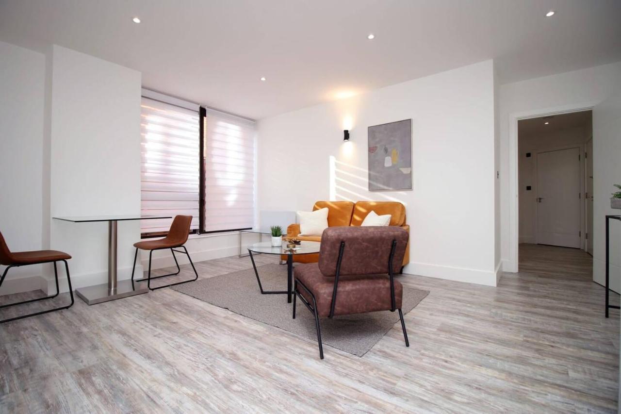 Kingsbridge Point - Cosy One Bed Apartments Near Town Centre, Swindon Esterno foto