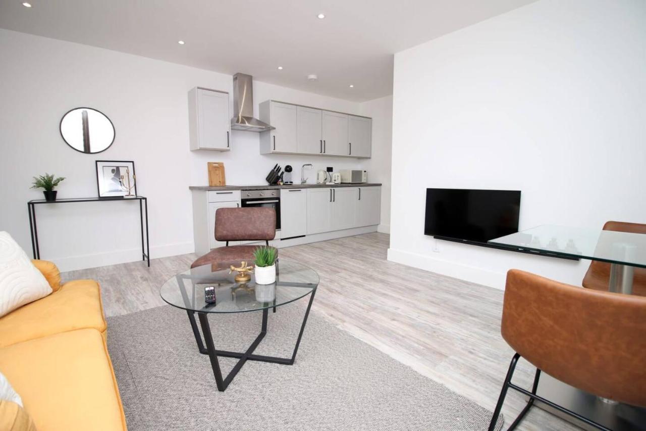 Kingsbridge Point - Cosy One Bed Apartments Near Town Centre, Swindon Esterno foto