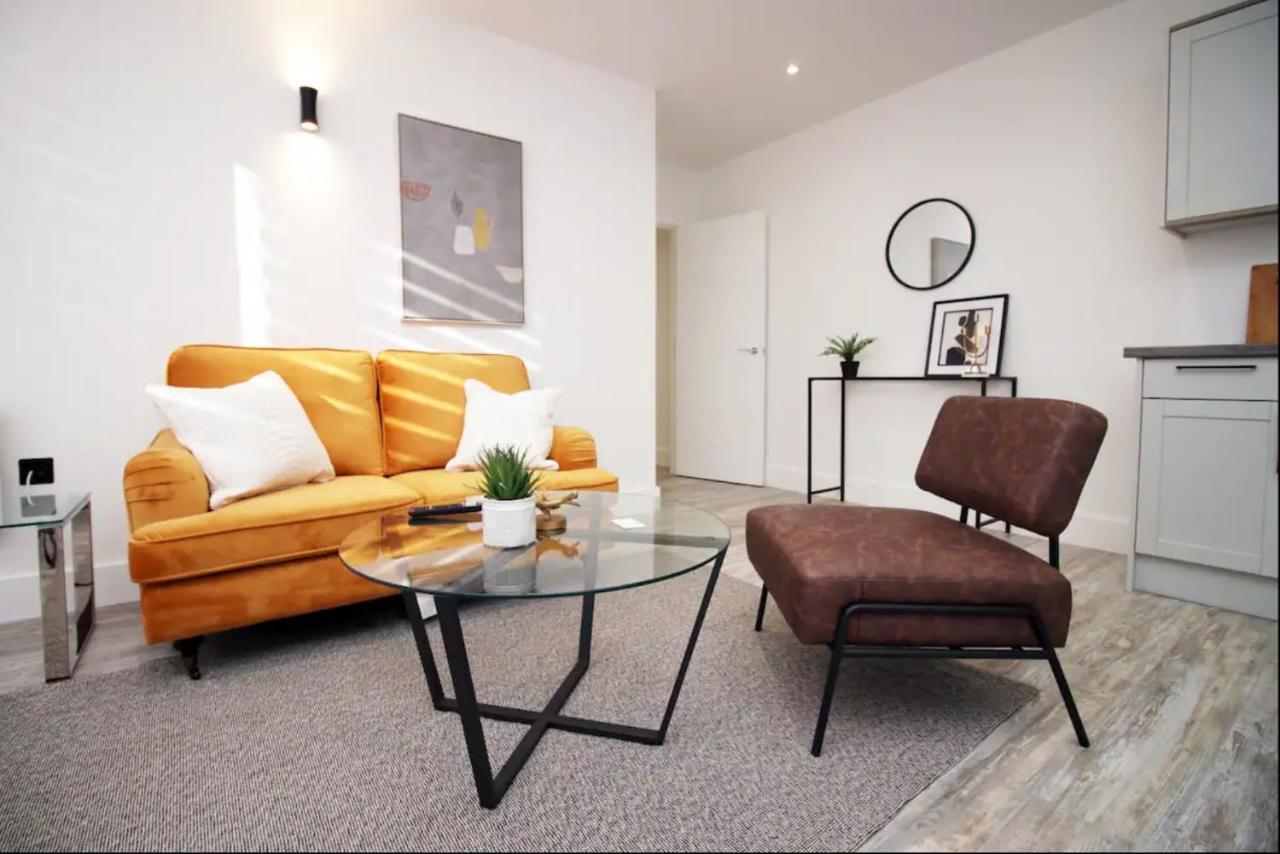 Kingsbridge Point - Cosy One Bed Apartments Near Town Centre, Swindon Esterno foto