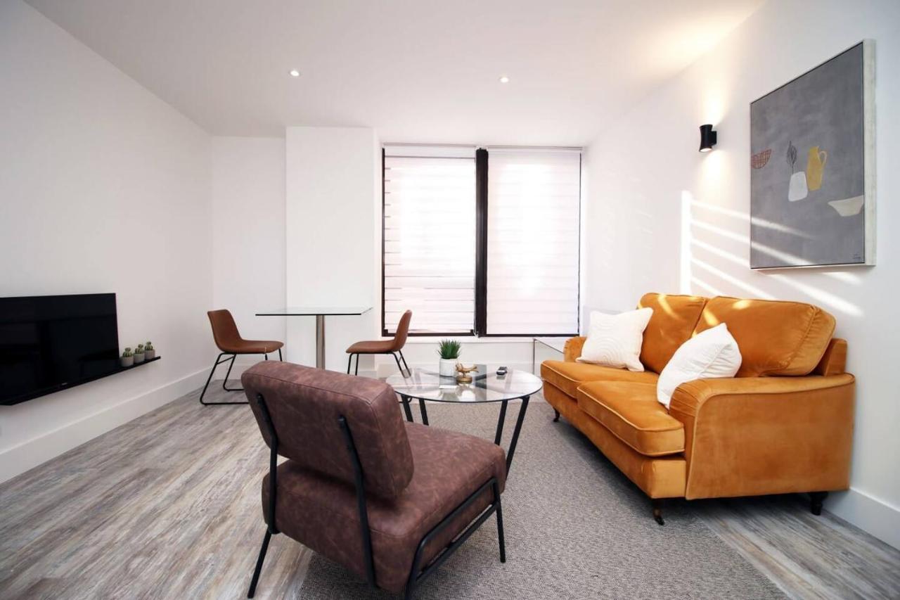 Kingsbridge Point - Cosy One Bed Apartments Near Town Centre, Swindon Esterno foto