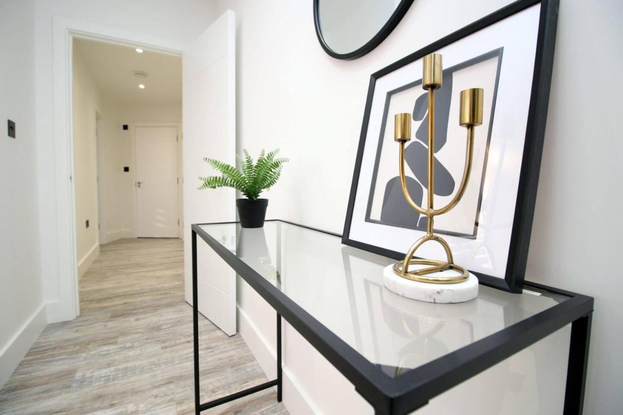 Kingsbridge Point - Cosy One Bed Apartments Near Town Centre, Swindon Esterno foto