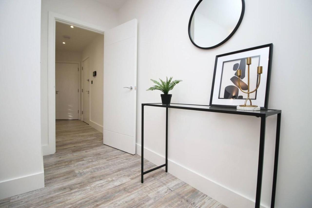 Kingsbridge Point - Cosy One Bed Apartments Near Town Centre, Swindon Esterno foto