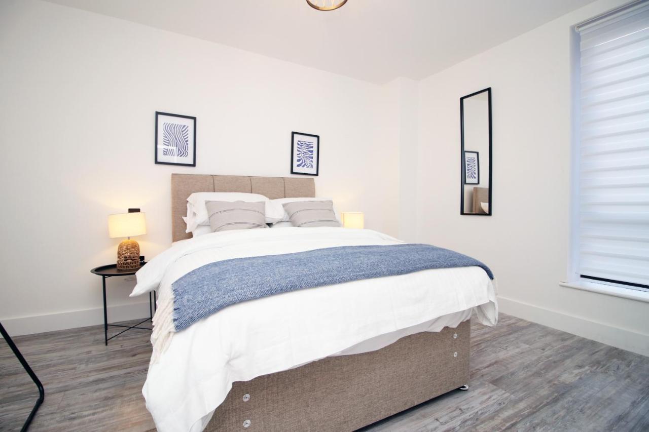 Kingsbridge Point - Cosy One Bed Apartments Near Town Centre, Swindon Esterno foto