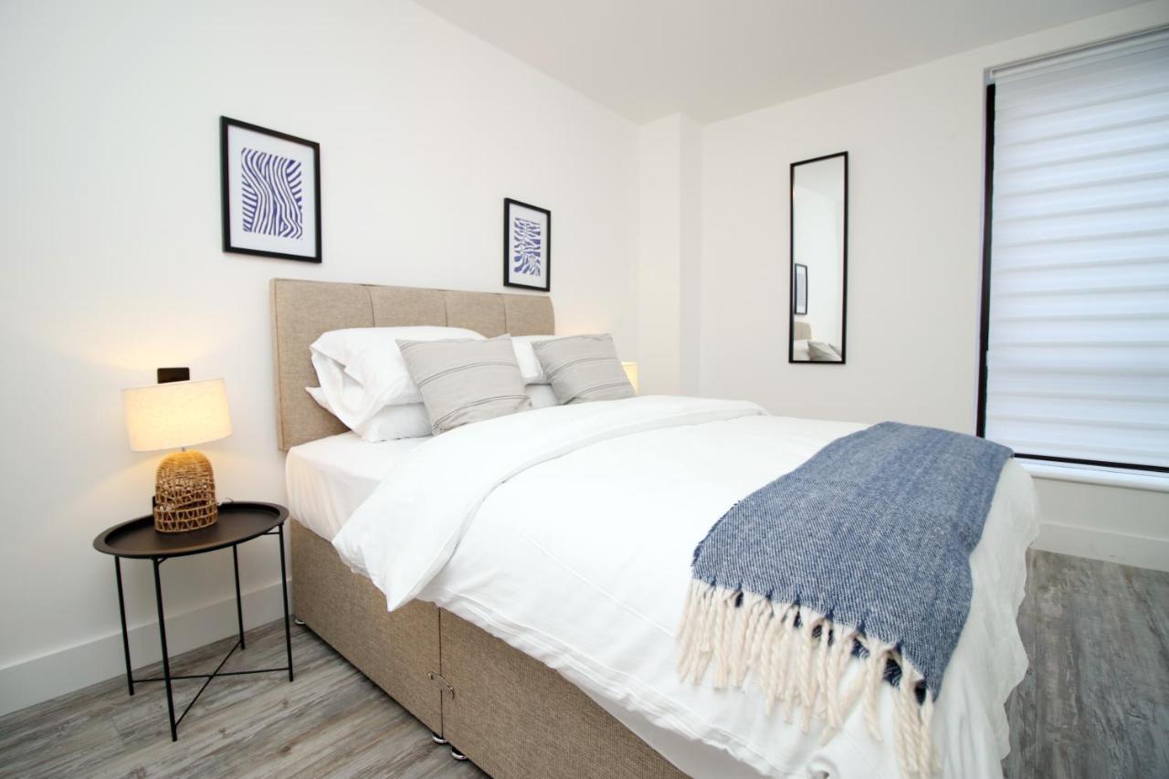 Kingsbridge Point - Cosy One Bed Apartments Near Town Centre, Swindon Esterno foto